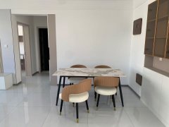 荣盛小区前排14楼 采光视野很好 3居室 全明户型 可贷款