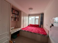 三环西区14楼113平三室精装带地下室63.8万诚心出售