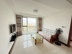 自在香滨一期9楼93平2室精装52.6万