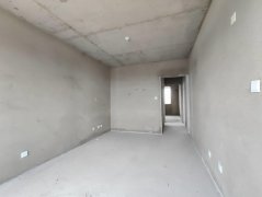 CF华悦新城南区电梯14层101平两室毛坯房仅售29.8万