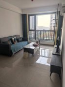 成山御苑电梯四楼76平一室精装家具家电齐全吉屋出租