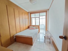 CF青山原党校院内五楼共六楼97平室内保护的很好23.8万出