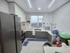 CF书香世家一楼110平精装修两室两卫楼房出售