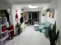 广宇小区5楼103平精装三室两卫29.8万