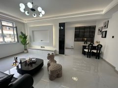 广宇小区框架三楼94平两室现代品牌精装拎包入住诚心出售