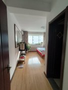 盛仕文苑三楼123.23平两室两卫精装带29平车库64.8万