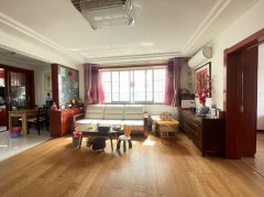 成山奥苑三期4楼边户90平两室实木精装