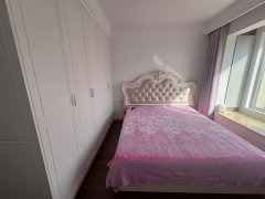 新城悦郡公馆17楼128平。快来捡漏79.8。