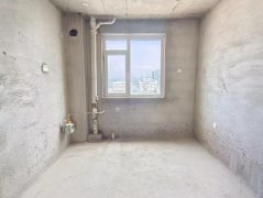 人民医院附近 润德名园 电梯16楼边户135平三室两卫 支持