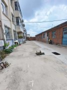 实验二中对面 杏林西区平地一楼带院 两室一厅配套齐全 拎包入