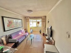 国泰小区06年半框架5楼76平两室拎包入住