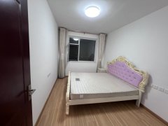 出租荣安小区，13楼，边户，精装，家具家电都是，1200