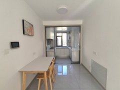 悦湖湾一楼85.99平两室现代品牌精装未住带储藏室诚心出售