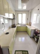 三环成山奥苑3楼129平三室一卫带车库