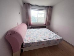 成山奥苑，三楼，93平，三居室，拎包入住，42.8万