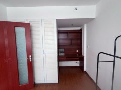 奥苑，一楼，91平，精装，带地下室，南客厅，落地窗，53.8