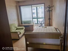 杏林西区三楼98平南向两个阳间，中厅，家具家电齐全拎包入住年