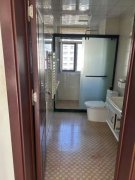 三环西区电梯11楼125平三室两厅精装修家具家电齐全拎包入住