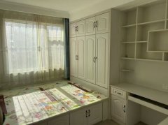 三环西区电梯11楼125平三室两厅精装修家具家电齐全拎包入住