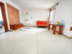 十里河 84平 仅39.8万 ！带地下室 精装保持好