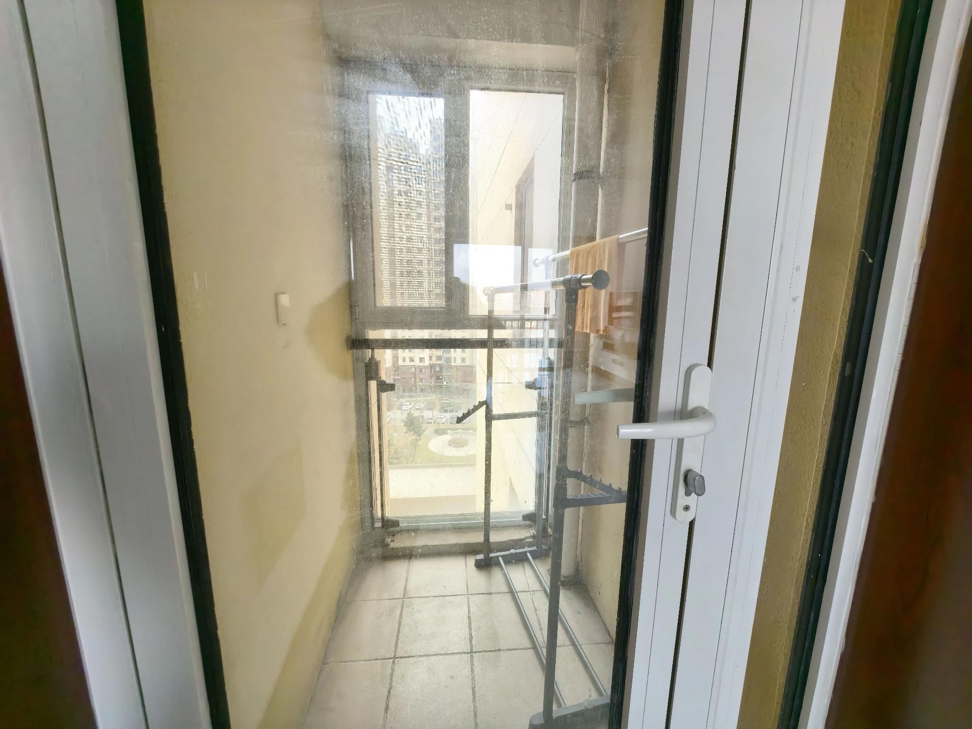 九龙商圈 自在香滨电梯 9楼 2室 93平 精装 南北通透 九龙商圈 自在香滨电梯 9楼 2室 93平 精装 南北通透