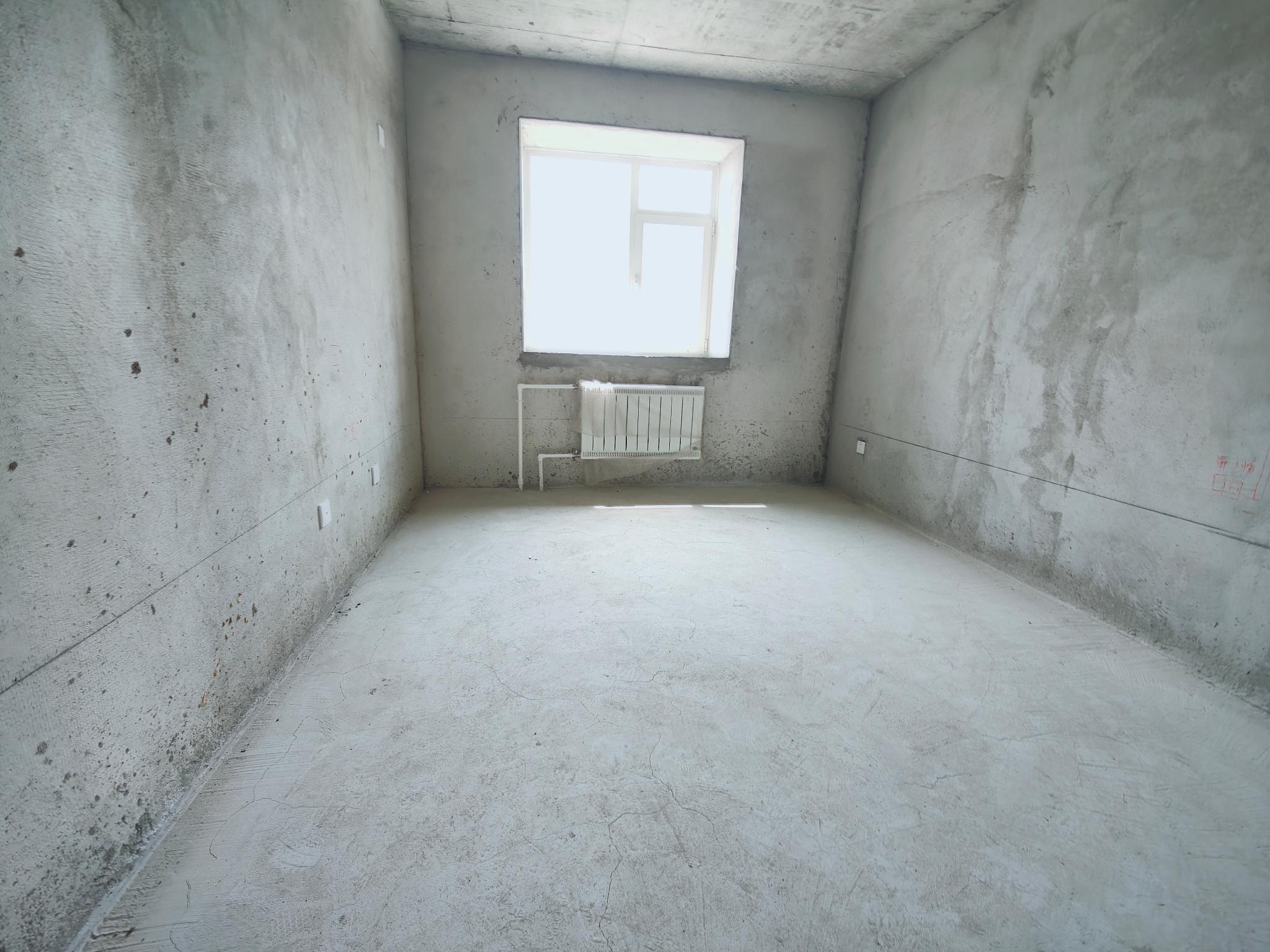 大降!市府德龙馨苑 及其安静! 电梯108平 南厅 3卧 大降!市府德龙馨苑 及其安静! 电梯108平 南厅 3卧