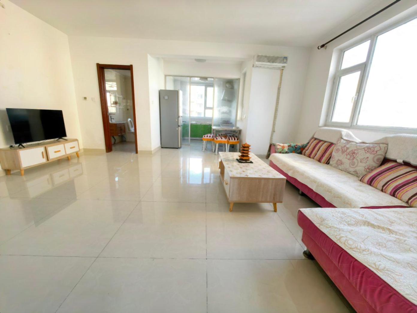 三环西区B区 电梯10楼 边户 113平 3室 精装 位置好 三环西区B区 电梯10楼 边户 113平 3室 精装 位置好