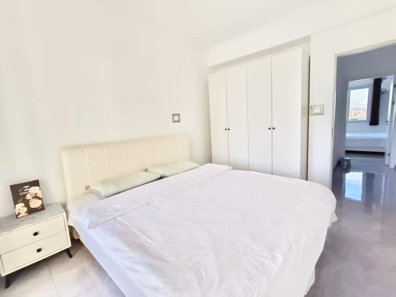 静港湾海景房10楼共11层78平两室一厅精装修可做民俗可贷款 静港湾海景房10楼共11层78平两室一厅精装修可做民俗可贷款