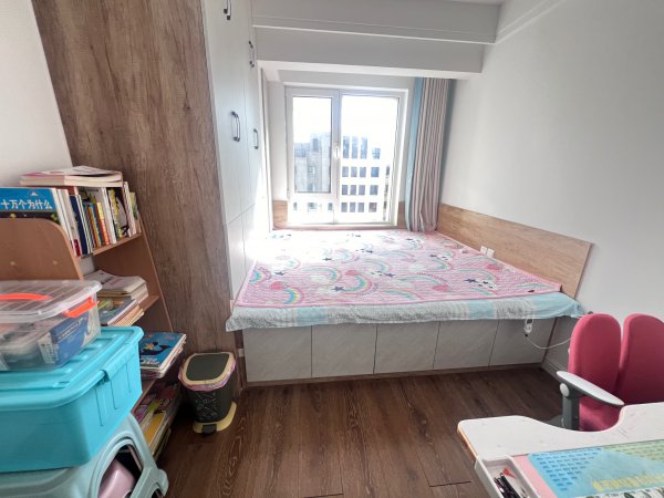 新城悦隽,17楼,128精装婚房,一梯一户,一口价79.8万 新城悦隽,17楼,128精装婚房,一梯一户,一口价79.8万