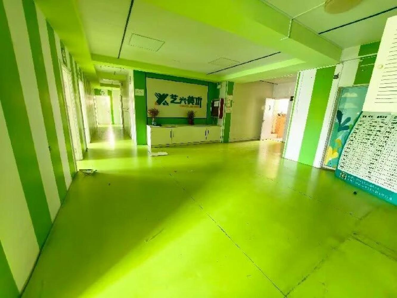 门市房 大润发东 刘家小区2层 378平 捡大漏4200 门市房 大润发东 刘家小区2层 378平 捡大漏4200