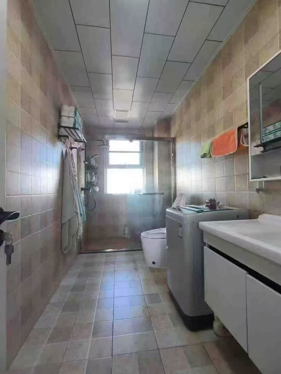 三环 富润苑12楼 客厅5.4M层高 3室2厅2卫 支持贷款 三环 富润苑12楼 客厅5.4M层高 3室2厅2卫 支持贷款