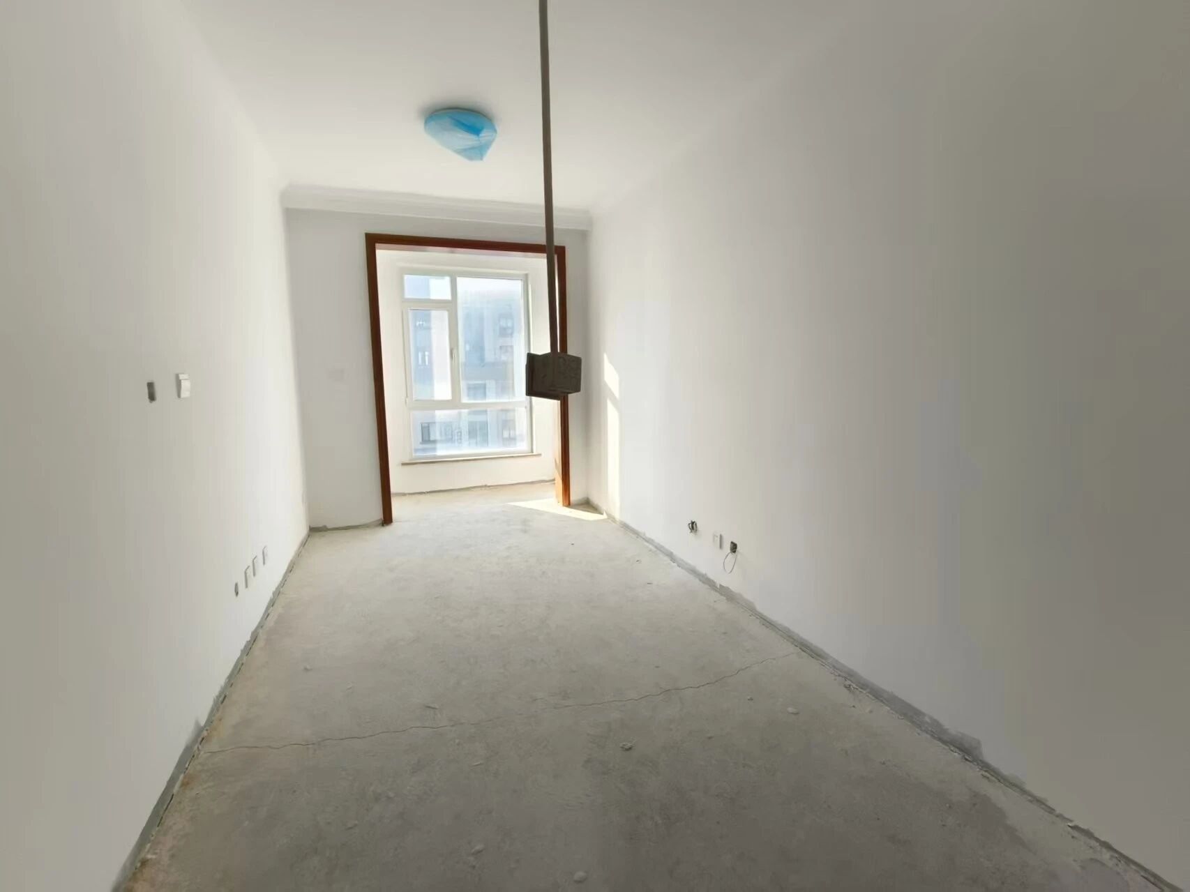 品质小区清华园好位置13楼三室两厅两卫带地下室带车库支持贷款 品质小区清华园好位置13楼三室两厅两卫带地下室带车库支持贷款