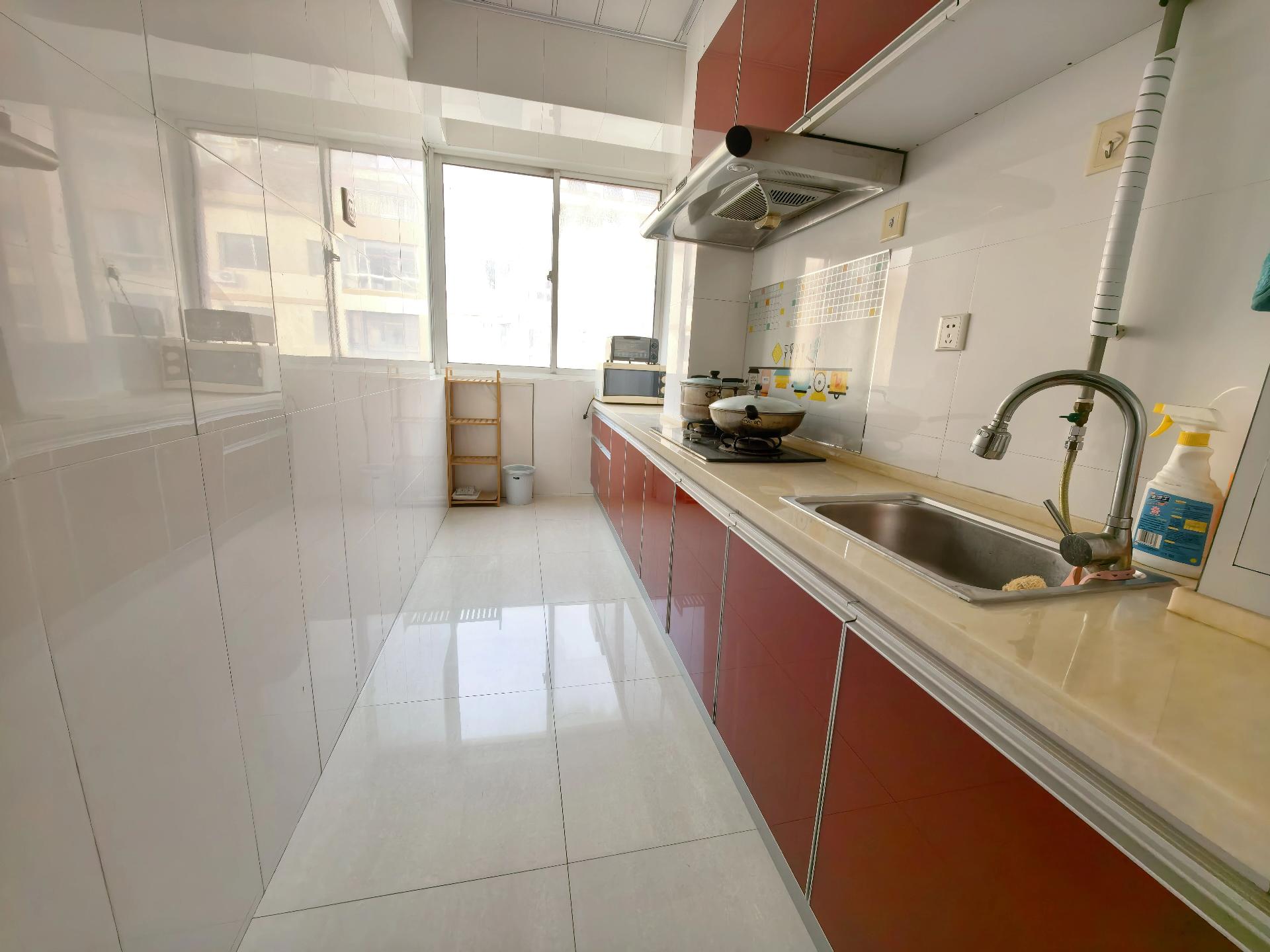 仅35.8万 精装保持好 大润发 仁居小区 框架4楼 92平 仅35.8万 精装保持好 大润发 仁居小区 框架4楼 92平