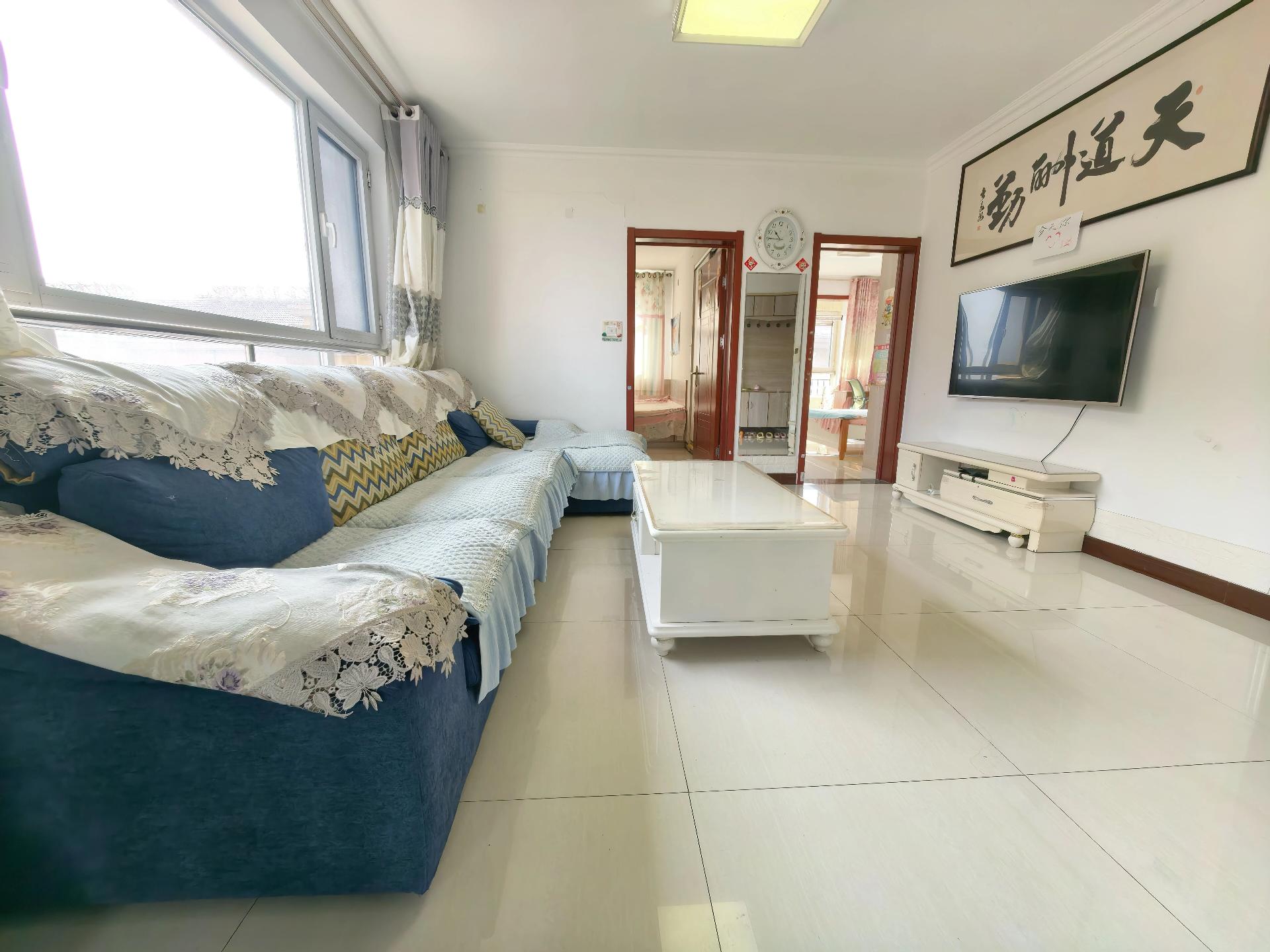 捡漏35万!华悦新城5加阁161平 5室2卫 客厅大窗 精装 捡漏35万!华悦新城5加阁161平 5室2卫 客厅大窗 精装