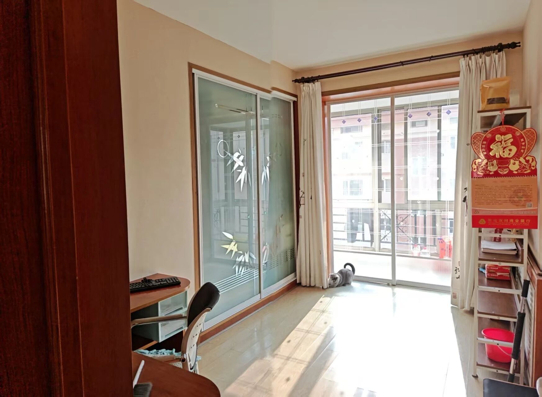 送26平大车库 仅52.8万 三环南区116平保持好 3卧 送26平大车库 仅52.8万 三环南区116平保持好 3卧