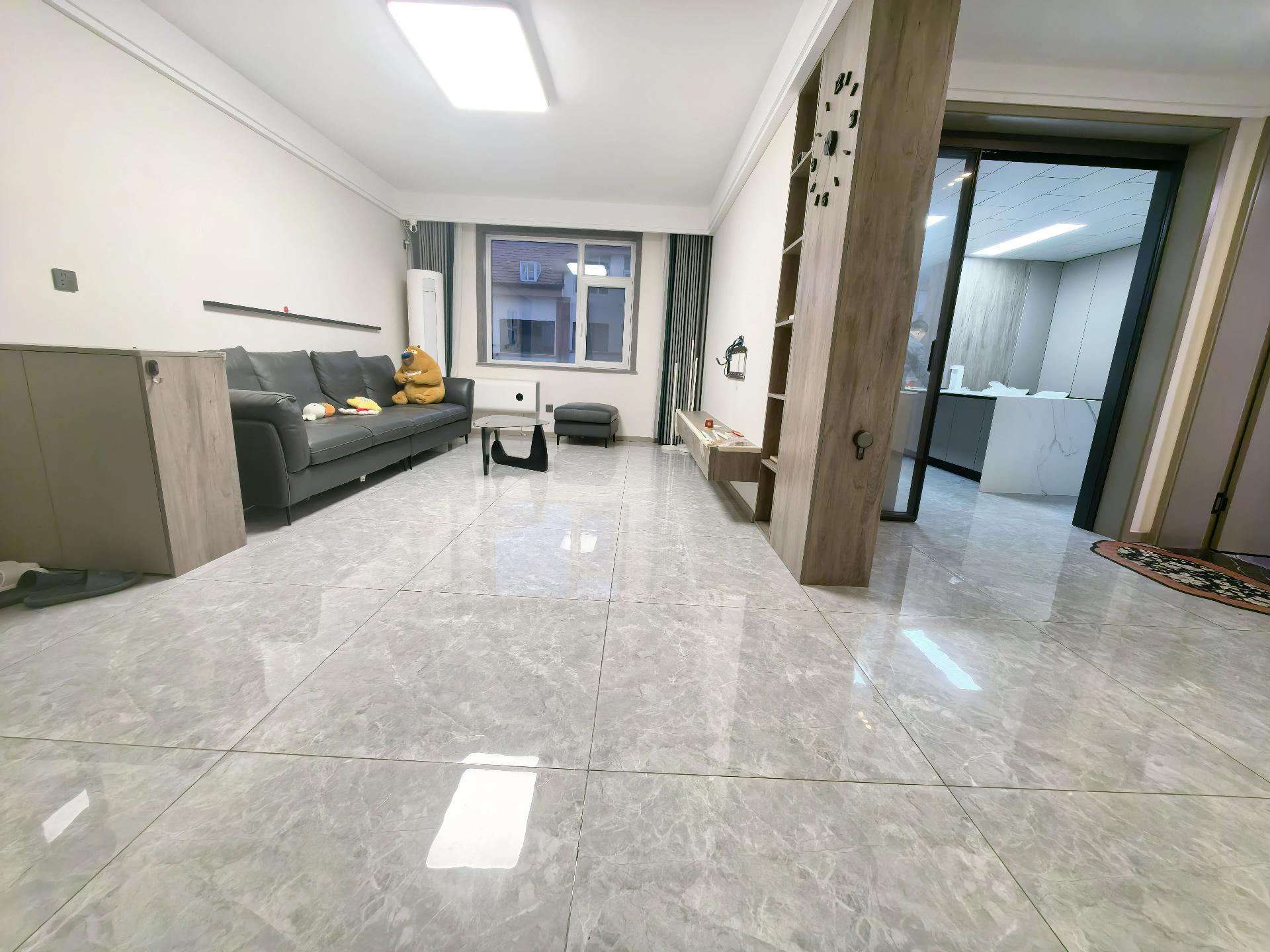 三环南区 110平 现代精装婚房 3阳卧 北厅 s 三环南区 110平 现代精装婚房 3阳卧 北厅 s