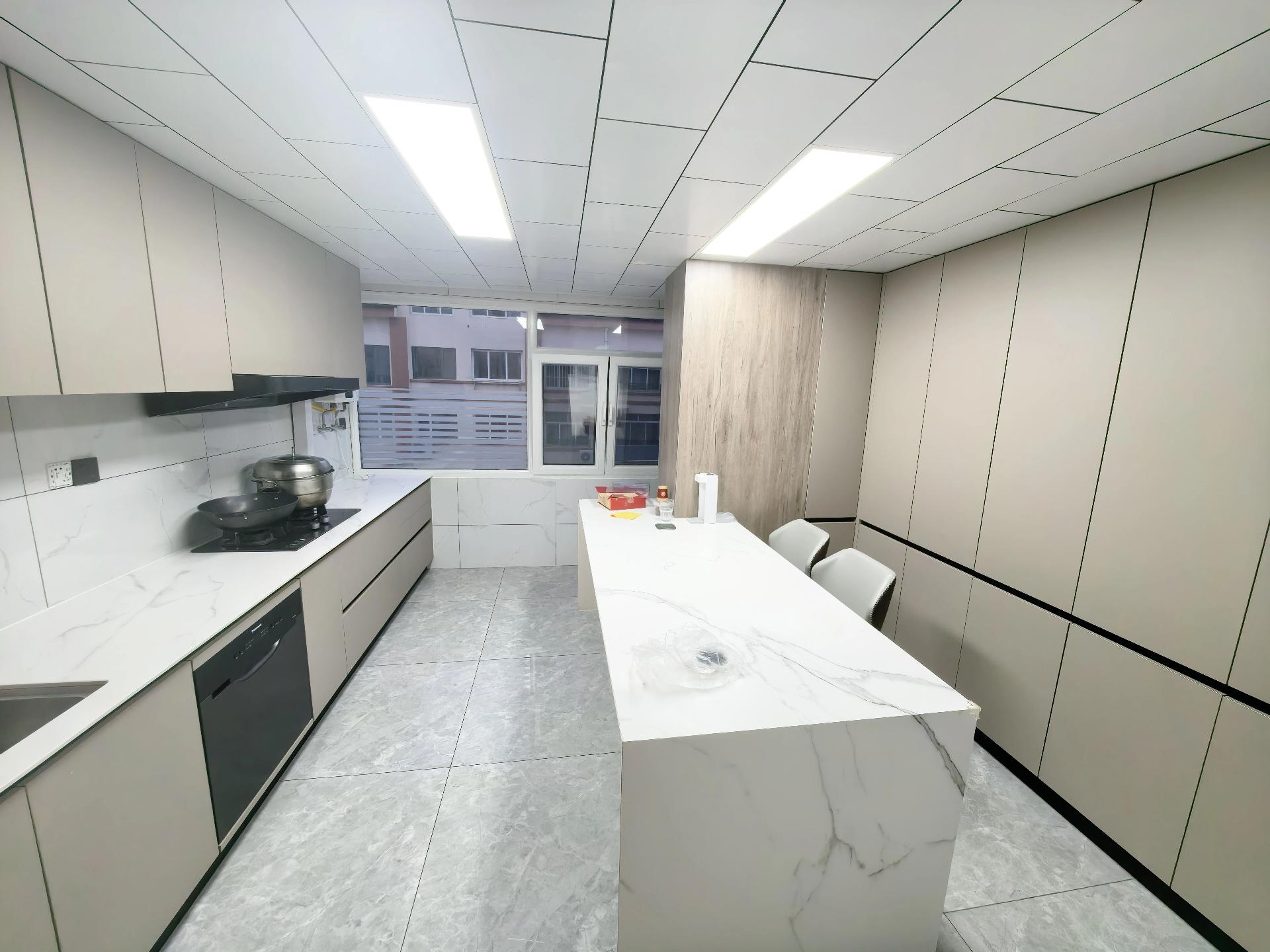 三环南区 110平 现代精装婚房 3阳卧 北厅 s 三环南区 110平 现代精装婚房 3阳卧 北厅 s