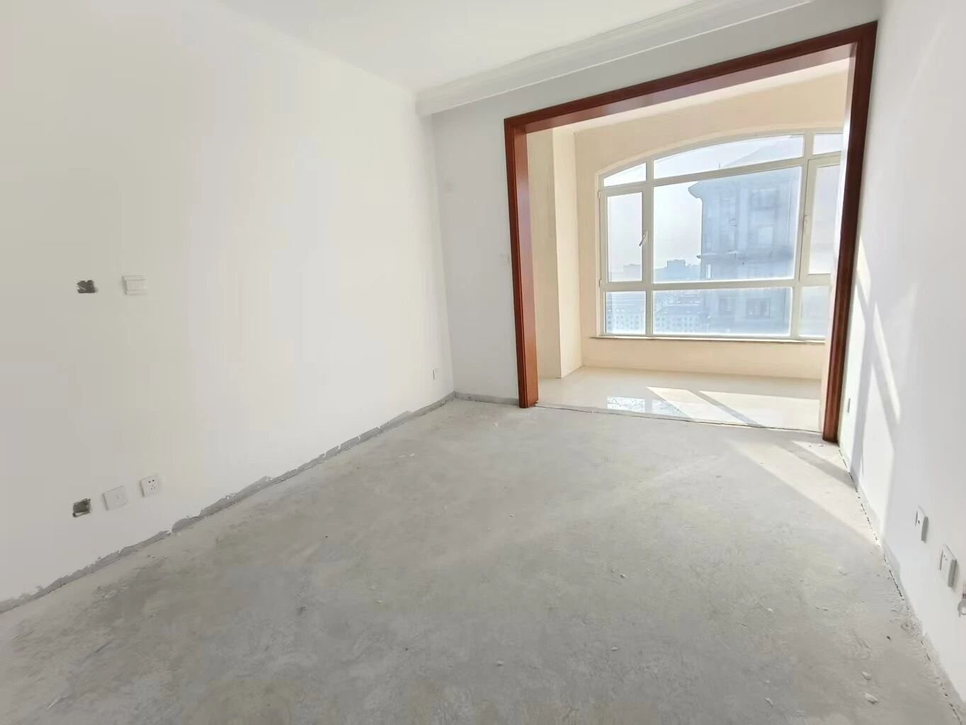 品质小区清华园好位置13楼三室两厅两卫带地下室带车库支持贷款 品质小区清华园好位置13楼三室两厅两卫带地下室带车库支持贷款