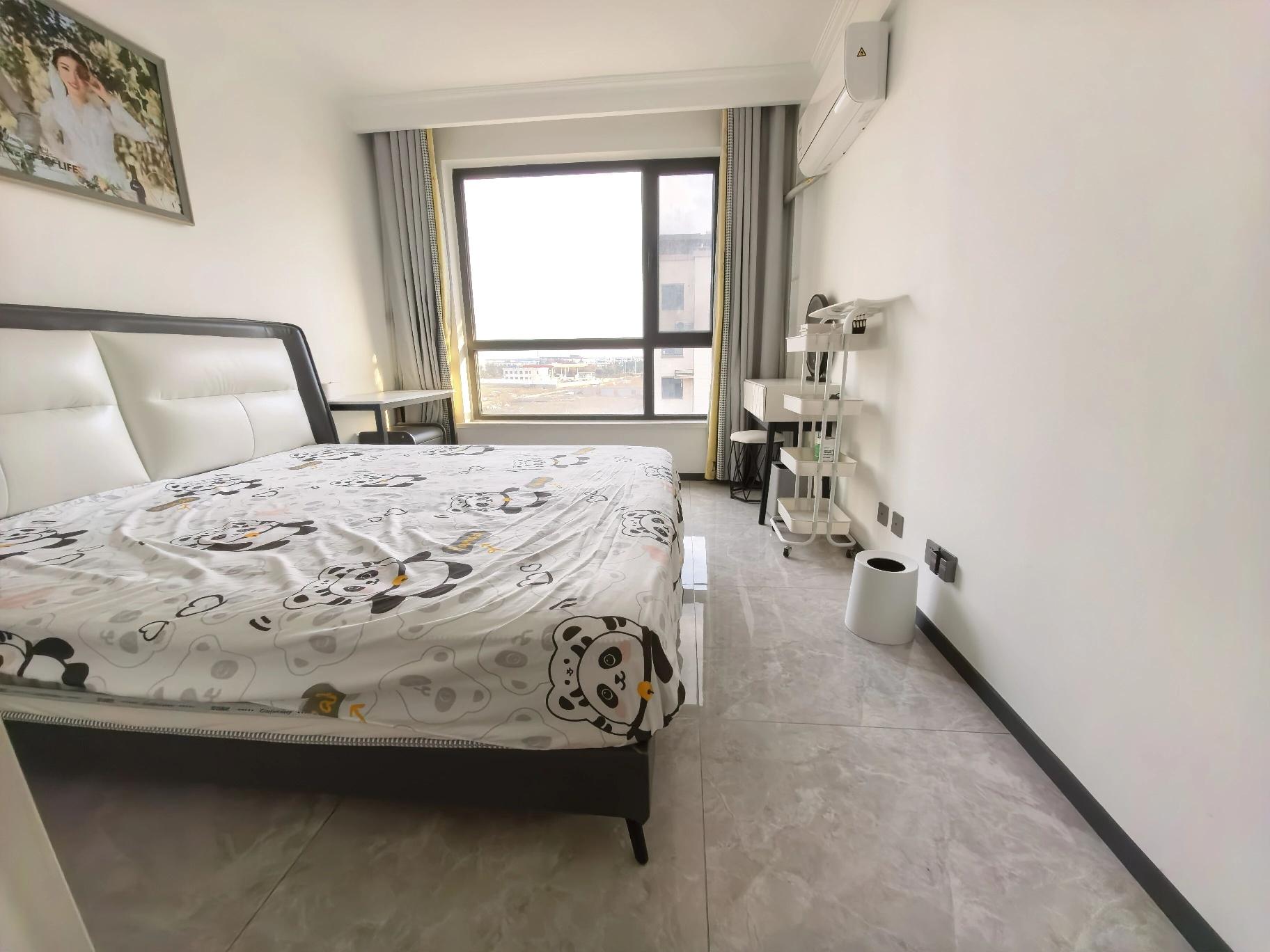 精装婚房 悦湖湾 84平 拎包可住 南厅落地窗 s 精装婚房 悦湖湾 84平 拎包可住 南厅落地窗 s