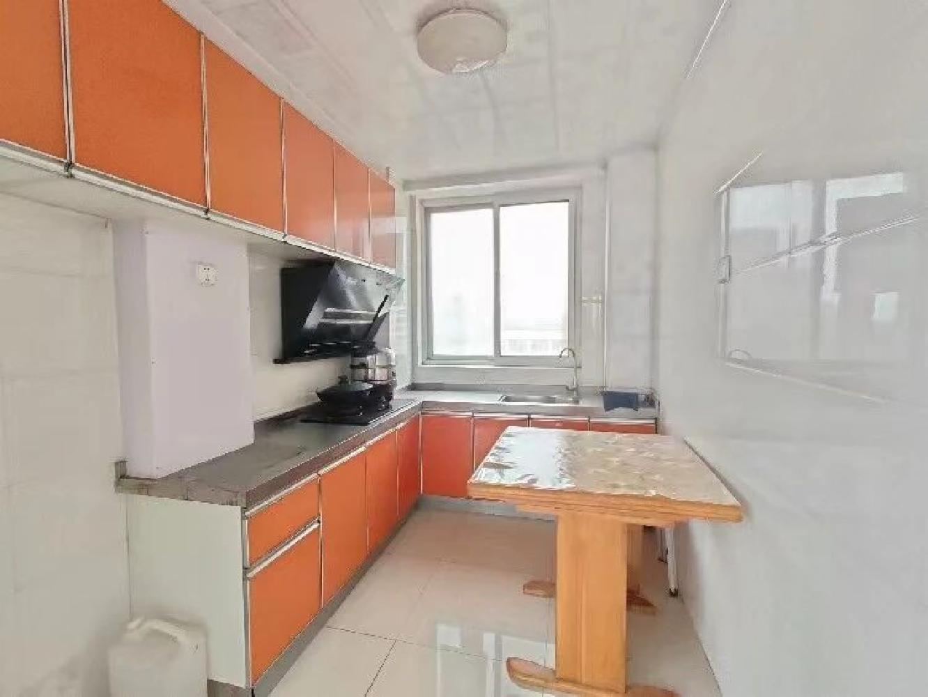 高阳小区 框架3楼 95平精装 45.8万 带地下室 高阳小区 框架3楼 95平精装 45.8万 带地下室