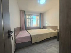 金悦华府15楼，122平三室两厅一卫