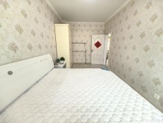 CF绿岛湖小区框架三楼84平精装修两室36.8万