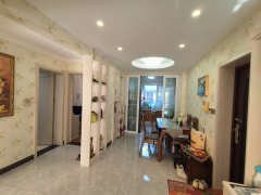 成山御苑一楼93平两室品质精装带地下室62.8万诚心出售