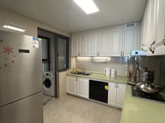 恒大御海半岛前排海景房三室两卫