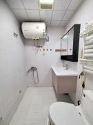 三环北区，1楼62平 经典小三居