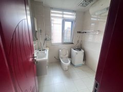 出租金帝桂都，三楼，93平，带车位，南客厅，家具齐全