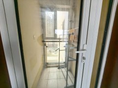 九龙商圈 自在香滨电梯 9楼 2室 93平 精装 南北通透