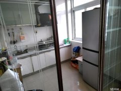 三环嘉园 5楼81平 送阁楼 带大露台 装修 仅35.8万