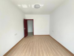 荣盛小区电梯10楼81平装修未住 38万 证全可贷款哟