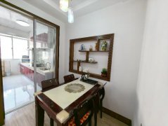 大润发南 仁居小区框架小区4楼92平两室精装